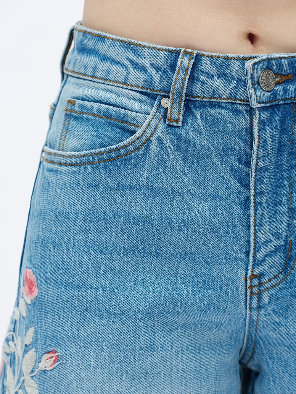 Bayeas Light Blue Barrel Jeans with Pink Rose Embroidery - Picture 7 of 11